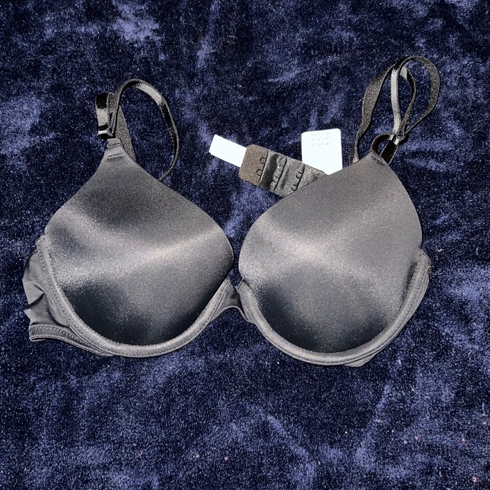 NWT Victoria Secret Bra
